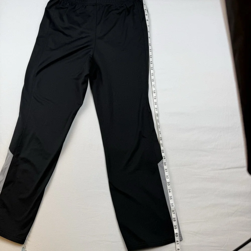 Under Armour Youth‎ XL Black Sweat Pants Lounge Baseball Athletic Loose Fit